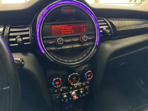 Used 2014 MINI Cooper S image 24