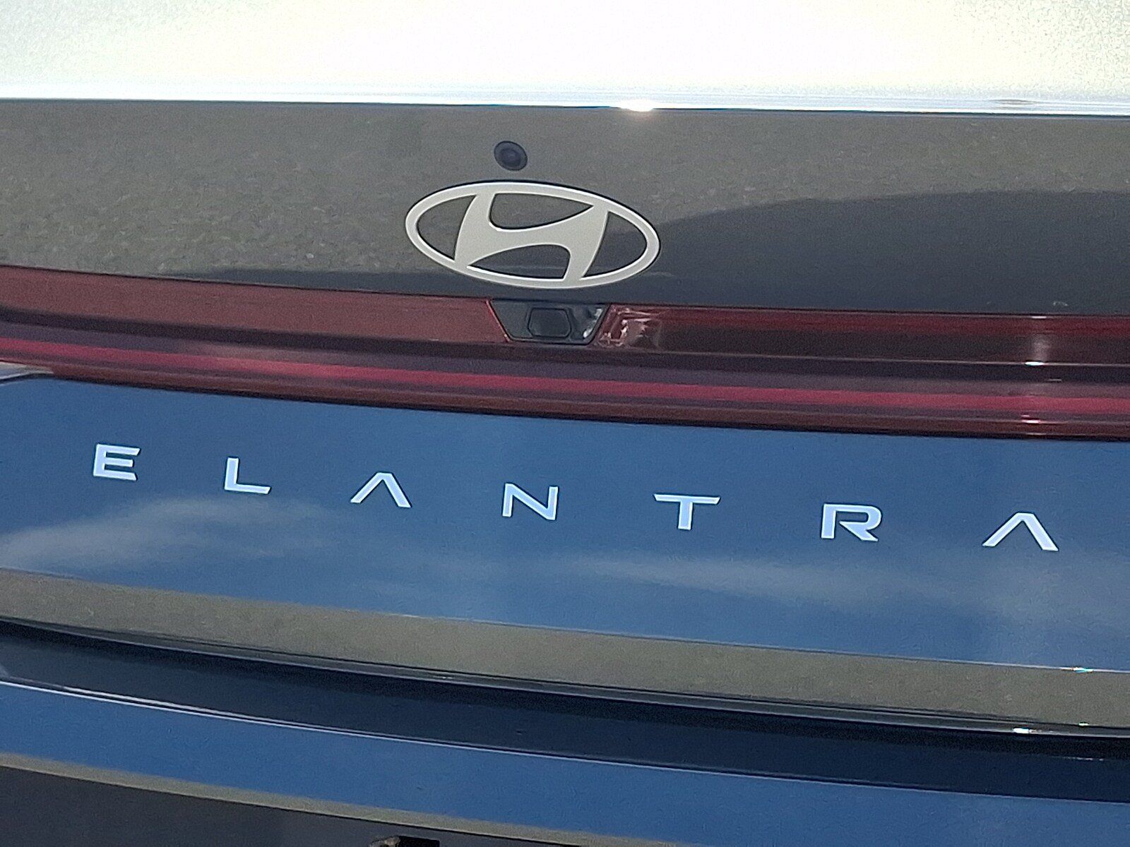 Certified 2024 Hyundai Elantra SEL w/ Convenience Package FWD image 32