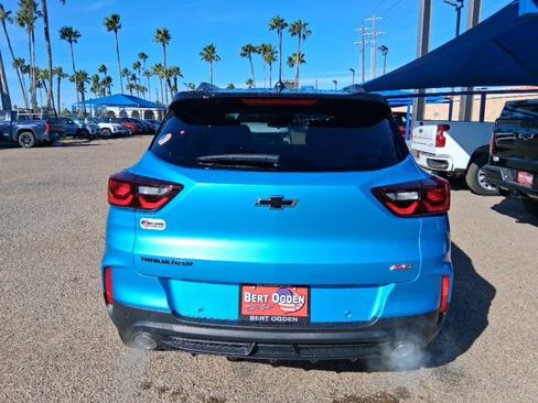 New 2026 Chevrolet TrailBlazer RS w/ Driver Confidence Package FWD image 5