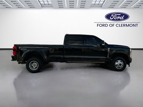 Used 2024 Ford F350 King Ranch w/ FX4 Off-Road Package image 8