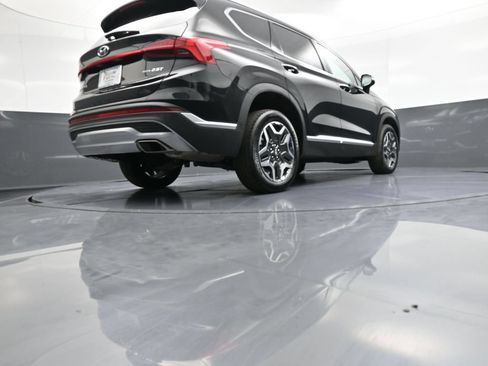 Certified 2023 Hyundai Santa Fe Limited w/ Cargo Package AWD/4WD image 31