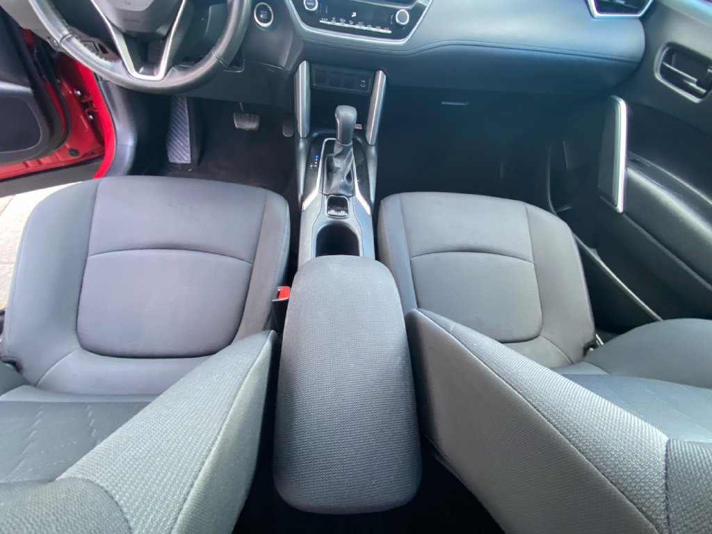 Used 2023 Toyota Corolla Cross LE AWD/4WD image 11