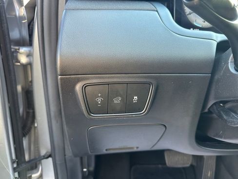 Used 2022 Hyundai Tucson SEL w/ Convenience + Premium Package FWD image 21