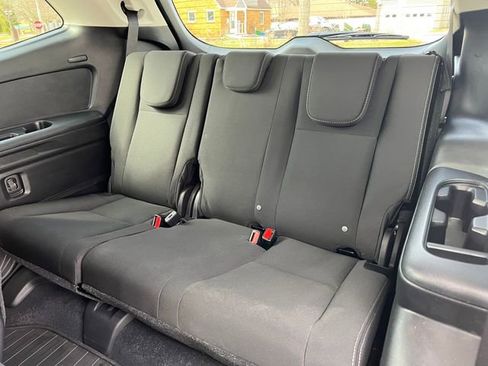 Used 2023 Subaru Ascent Premium AWD/4WD image 7
