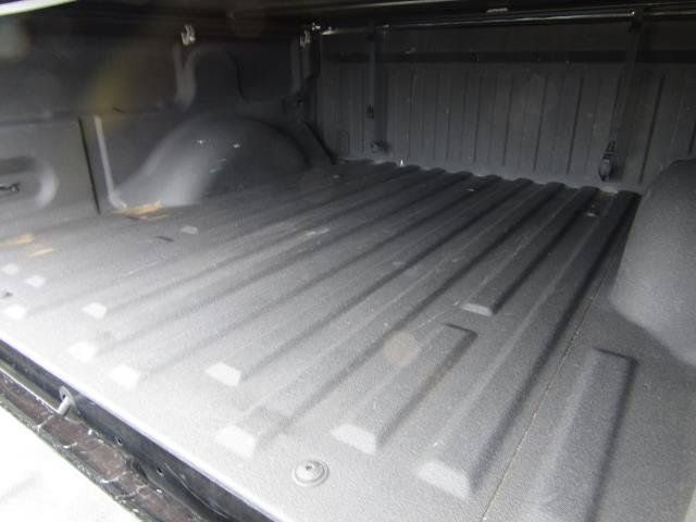 Used 2013 Ford F150 XLT w/ Luxury Equipment Group AWD/4WD image 11