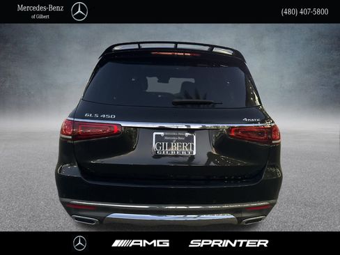 Used 2021 Mercedes-Benz GLS 450 4MATIC image 4