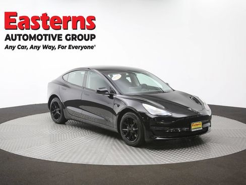 Used 2023 Tesla Model 3 Standard Range RWD image 43