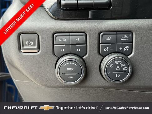 Used 2022 Chevrolet Silverado 1500 ZR2 w/ Technology Package AWD/4WD image 28