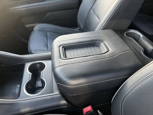 Certified 2023 Chevrolet Suburban Premier image 26