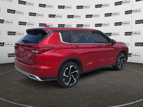 Used 2024 Mitsubishi Outlander SE image 6