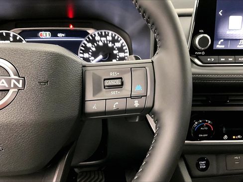 New 2026 Nissan Rogue SV AWD/4WD image 44