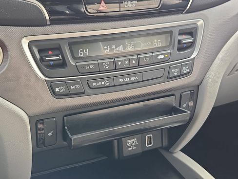 Certified 2023 Honda Ridgeline RTL image 25
