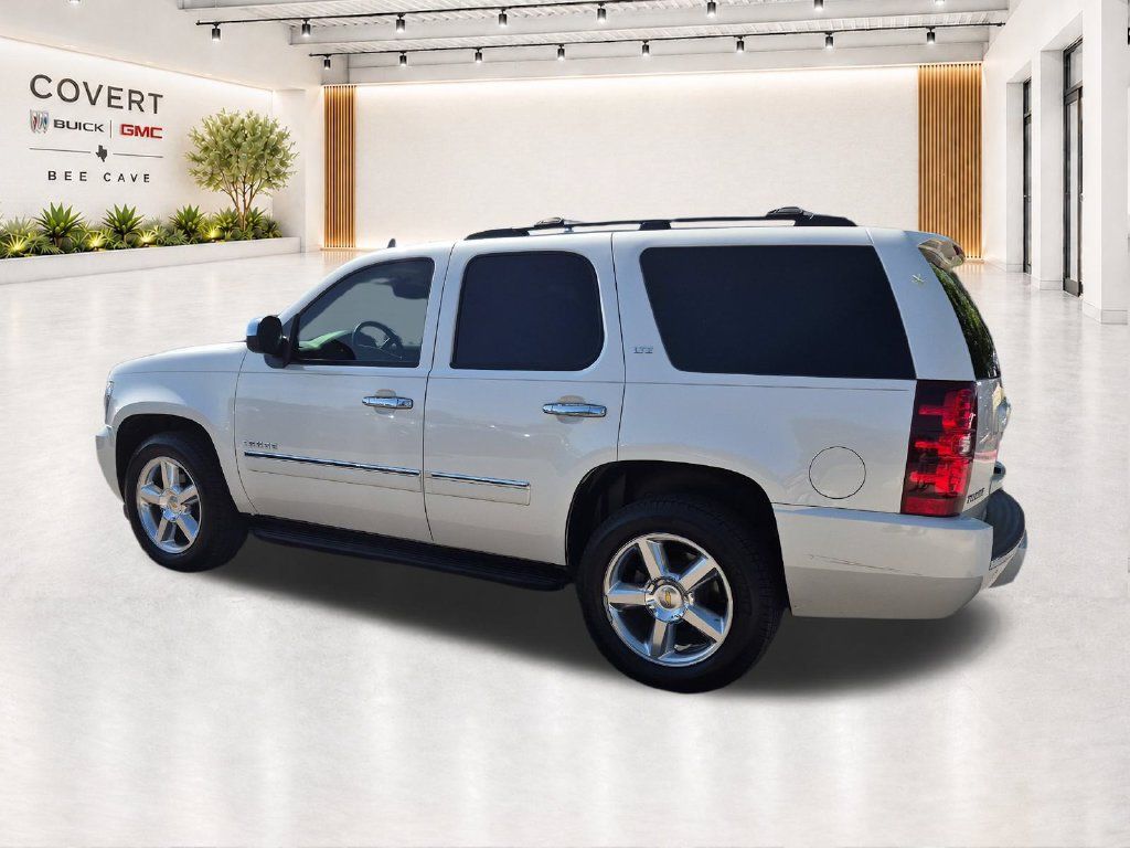 Used 2013 Chevrolet Tahoe LTZ RWD image 8