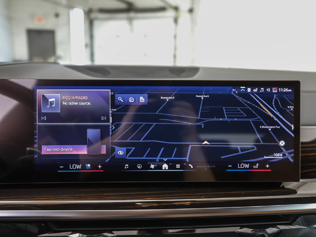 Used 2026 BMW X5 xDrive40i AWD/4WD image 16