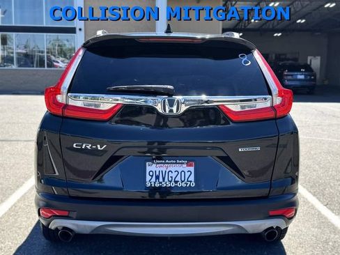 Used 2018 Honda CR-V Touring image 6