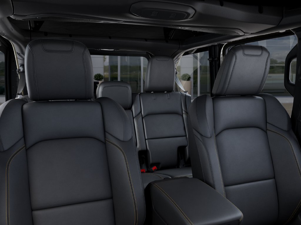 New 2026 Jeep Wrangler Unlimited Sahara AWD/4WD image 27