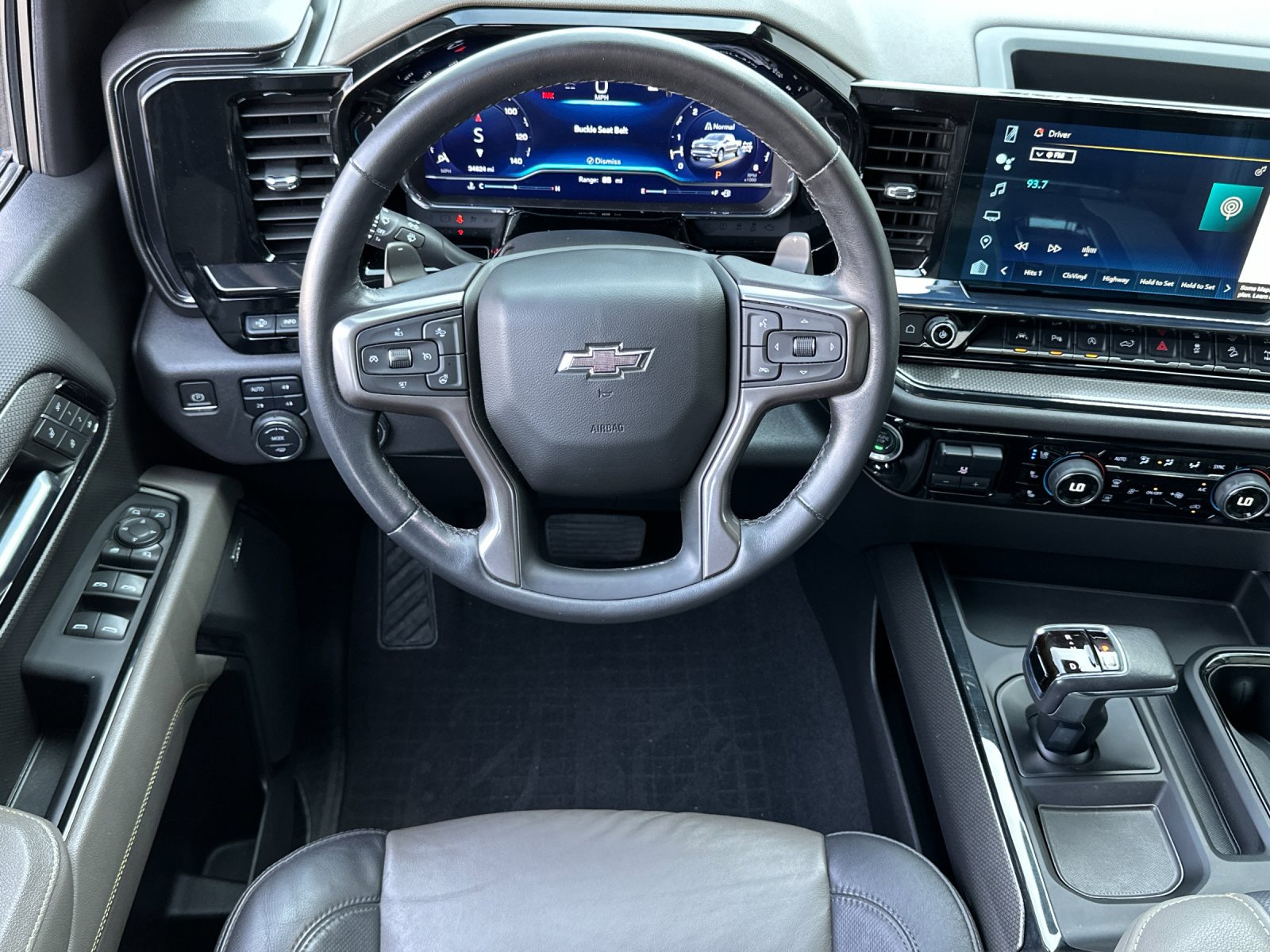 Used 2022 Chevrolet Silverado 1500 ZR2 w/ Technology Package AWD/4WD image 14