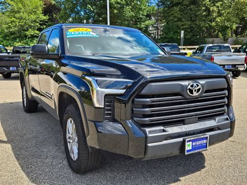 Used 2024 Toyota Tundra SR5 w/ SR5 Convenience Package AWD/4WD image 8