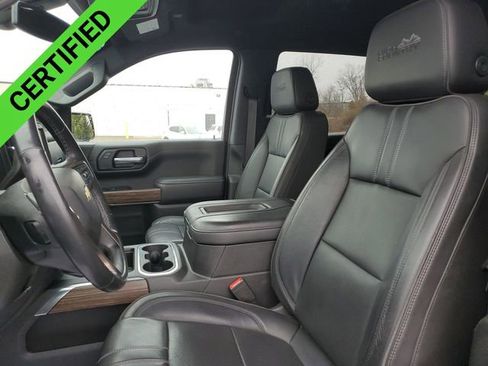 Certified 2022 Chevrolet Silverado 1500 High Country w/ Safety Package II image 20