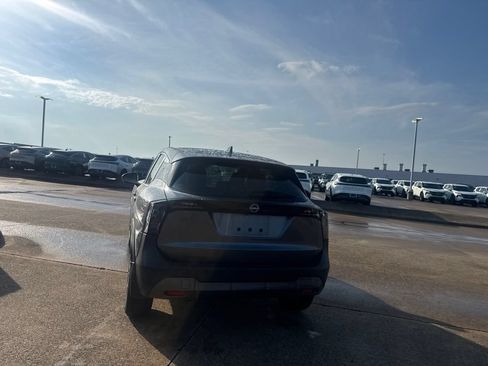Used 2026 Nissan Kicks S FWD image 15