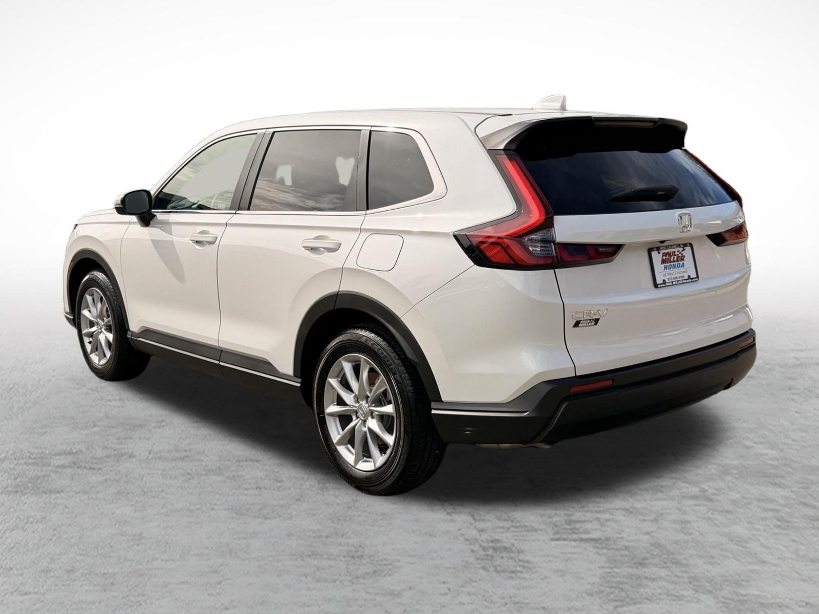 Used 2026 Honda CR-V EX image 4