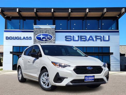 New 2025 Subaru Impreza 2.0i image 1