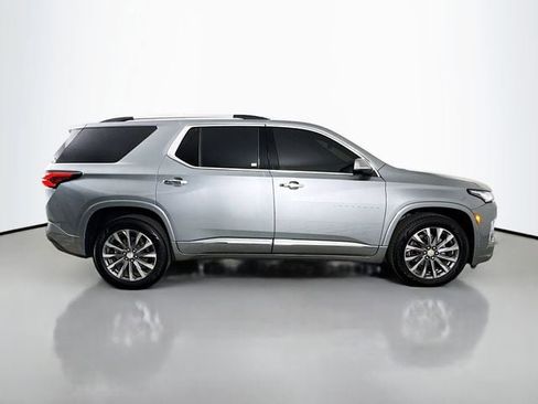 Used 2023 Chevrolet Traverse Premier image 10