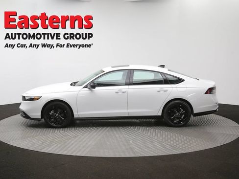 Used 2025 Honda Accord SE image 58