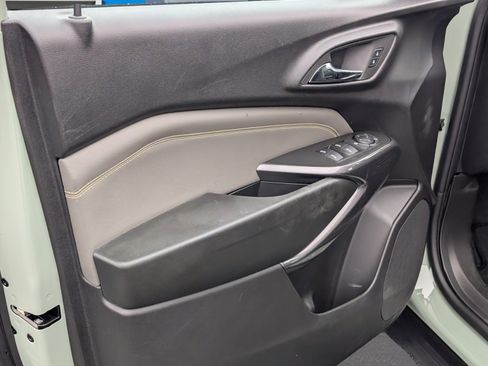 Used 2025 Chevrolet Trax ACTIV w/ Driver Confidence Package FWD image 15
