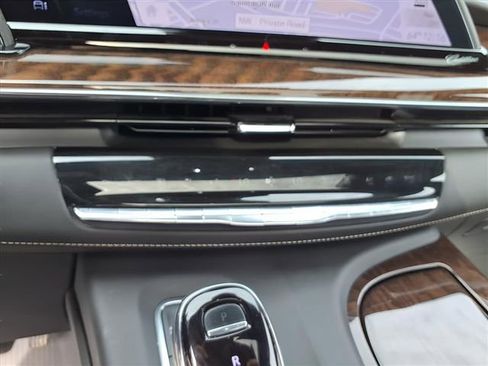 Used 2023 Cadillac Escalade ESV Premium Luxury Platinum w/ LPO, Radiant Package image 12