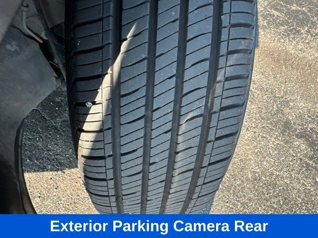 Used 2020 Hyundai Santa Fe SEL AWD/4WD image 3