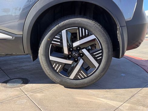 New 2026 Nissan Kicks SV w/ Cold Weather Package image 8