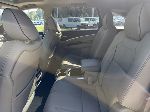 Certified 2018 Acura MDX w/ Advance Package AWD/4WD image 31
