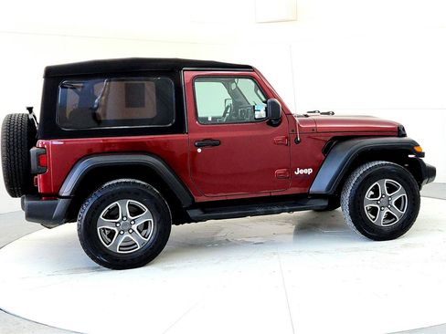 Used 2021 Jeep Wrangler Sport image 6