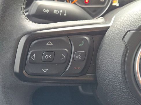 Certified 2023 Jeep Wrangler Unlimited Sport image 28