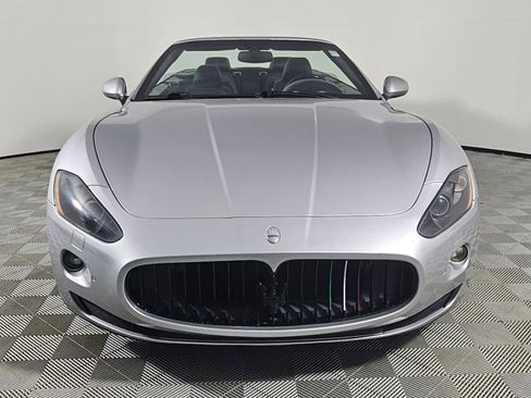 Used 2012 Maserati GranTurismo Convertible 2D image 4