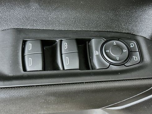 Used 2021 Chevrolet Silverado 1500 Custom RWD image 15