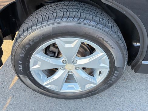 Used 2015 Subaru Forester 2.5i Premium image 9
