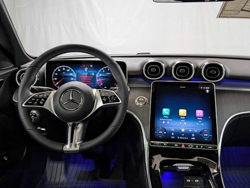 Used 2025 Mercedes-Benz C 300 4MATIC Sedan image 23