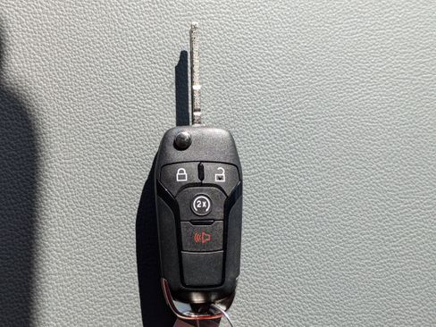 New 2025 Ford F450 XL w/ XL Chrome Package image 31