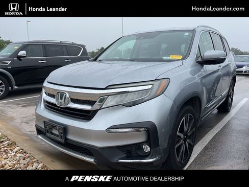Used 2019 Honda Pilot Touring image 1