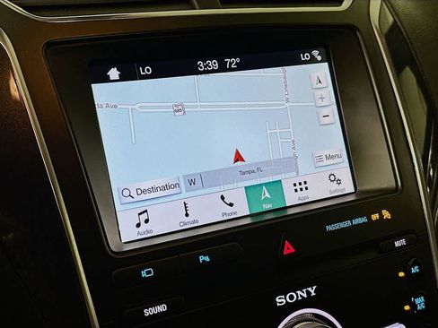 Certified 2019 Ford Explorer Limited w/ Ford Safe & Smart Package image 29