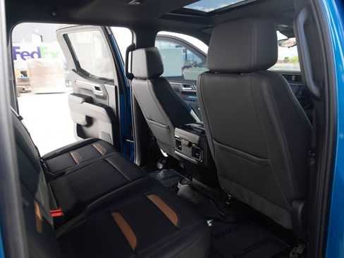 Used 2024 GMC Sierra 1500 AT4 w/ Technology Package AWD/4WD image 22