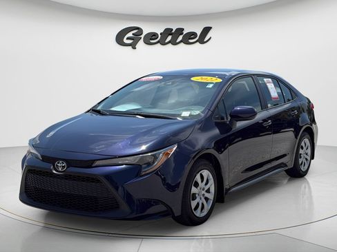 Certified 2022 Toyota Corolla LE w/ Carpet Mat Package (TMS) FWD image 1