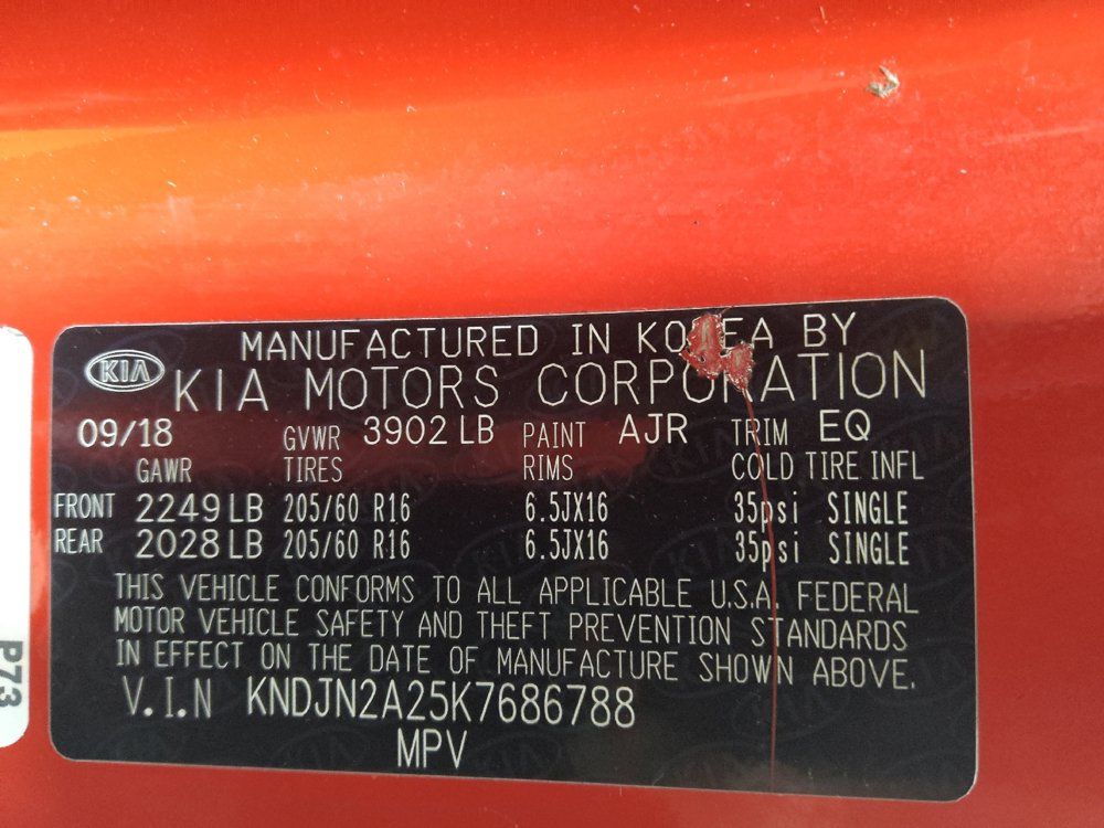 Used 2019 Kia Soul FWD image 33
