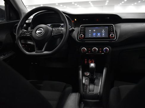 Used 2024 Nissan Kicks S image 18