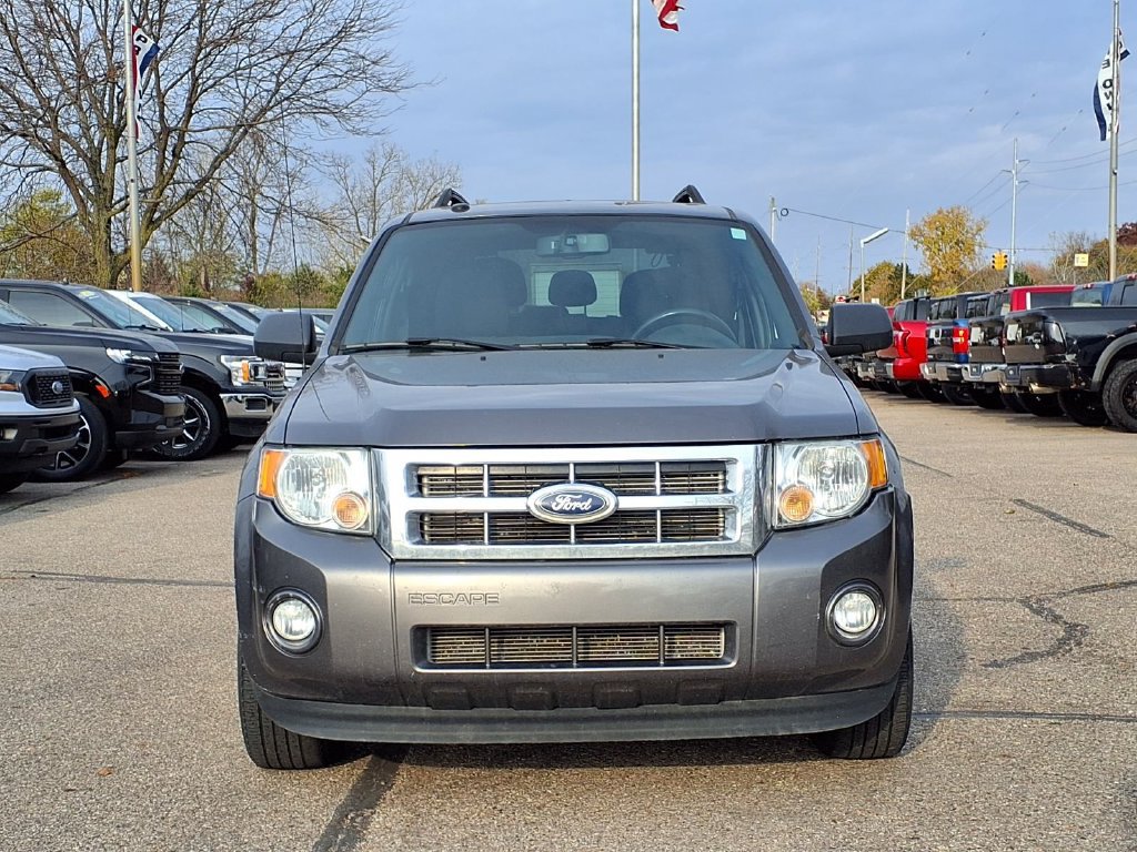 Used 2011 Ford Escape XLT w/ 201A Rapid Spec Order Code AWD/4WD image 2