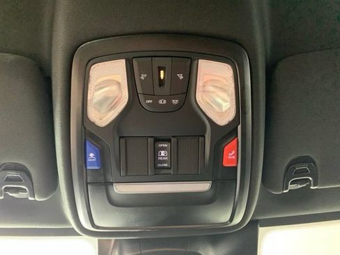 Used 2025 RAM 3500 Big Horn AWD/4WD image 29