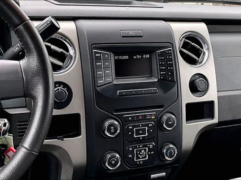 Used 2014 Ford F150 XLT w/ XLT Convenience Package AWD/4WD image 7