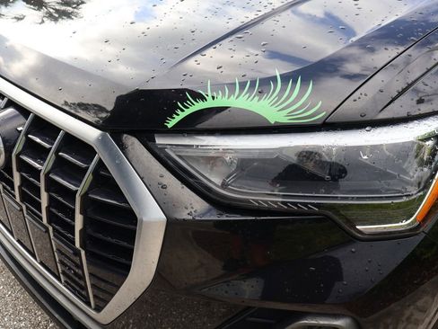 Used 2021 Audi Q3 2.0T Premium w/ Convenience Package image 3